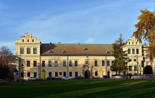 Pałac Arcybiskupów Krakowskich, ul. Franciszkańska 3, fot. Zygmunt Put, źródło: Wikimedia Commons, CC BY-SA 4.0