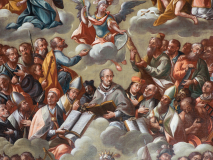Fragment obrazu z przedstawieniem Wszystkich Świętych, zgrupowanych pośród obłoków.