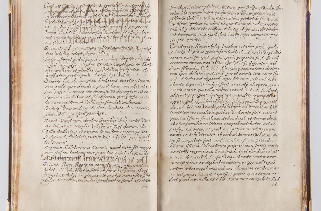 Zdjęcie nr 43 dla obiektu archiwalnego: Liber continens decreta executiva visitationum et alia ad correctionem et reformationem vitae et morum cleri pertinentia tempore fel. rec. R.D. Bernardi Maciejowski Cardinalis et episcopi Cracoviensis ac ducis Severiensis conscripta ex annis 1601 et sequent