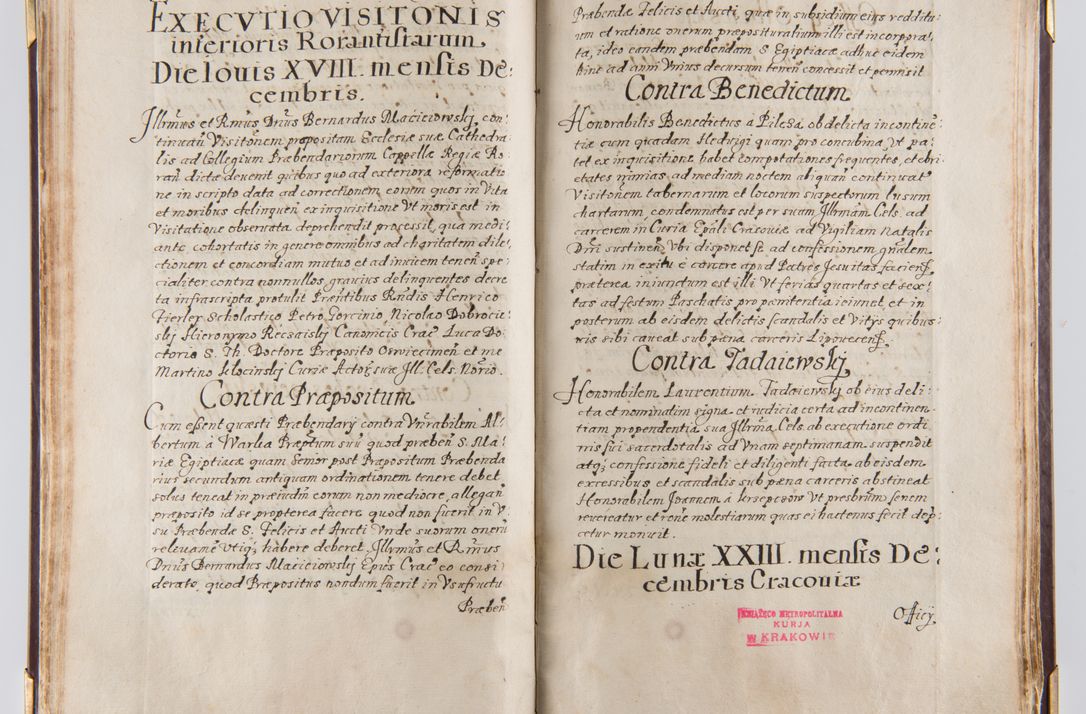 Zdjęcie nr 52 dla obiektu archiwalnego: Liber continens decreta executiva visitationum et alia ad correctionem et reformationem vitae et morum cleri pertinentia tempore fel. rec. R.D. Bernardi Maciejowski Cardinalis et episcopi Cracoviensis ac ducis Severiensis conscripta ex annis 1601 et sequent