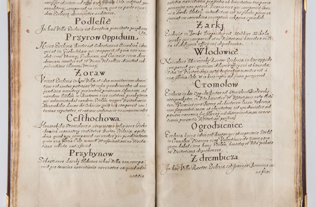Zdjęcie nr 59 dla obiektu archiwalnego: Liber continens decreta executiva visitationum et alia ad correctionem et reformationem vitae et morum cleri pertinentia tempore fel. rec. R.D. Bernardi Maciejowski Cardinalis et episcopi Cracoviensis ac ducis Severiensis conscripta ex annis 1601 et sequent