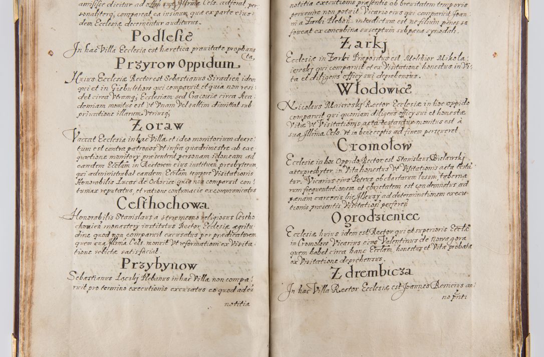 Zdjęcie nr 58 dla obiektu archiwalnego: Liber continens decreta executiva visitationum et alia ad correctionem et reformationem vitae et morum cleri pertinentia tempore fel. rec. R.D. Bernardi Maciejowski Cardinalis et episcopi Cracoviensis ac ducis Severiensis conscripta ex annis 1601 et sequent