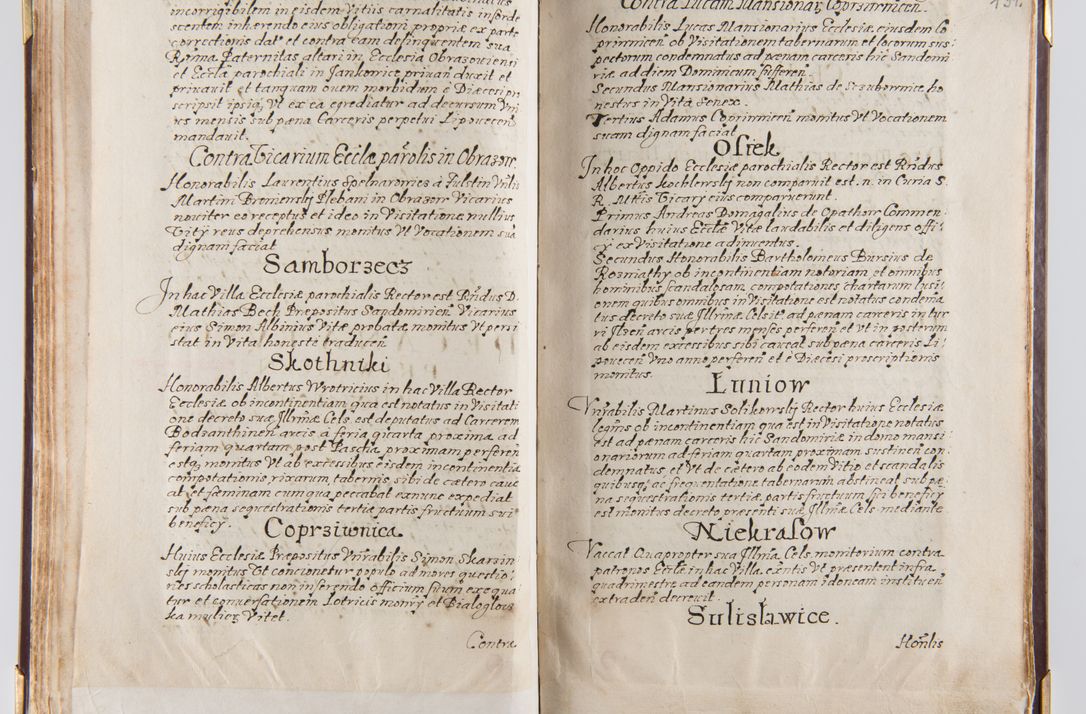 Zdjęcie nr 78 dla obiektu archiwalnego: Liber continens decreta executiva visitationum et alia ad correctionem et reformationem vitae et morum cleri pertinentia tempore fel. rec. R.D. Bernardi Maciejowski Cardinalis et episcopi Cracoviensis ac ducis Severiensis conscripta ex annis 1601 et sequent