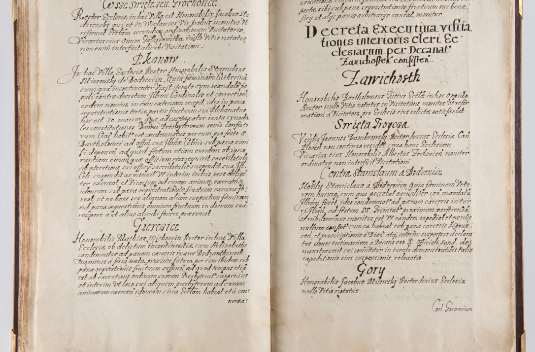 Zdjęcie nr 100 dla obiektu archiwalnego: Liber continens decreta executiva visitationum et alia ad correctionem et reformationem vitae et morum cleri pertinentia tempore fel. rec. R.D. Bernardi Maciejowski Cardinalis et episcopi Cracoviensis ac ducis Severiensis conscripta ex annis 1601 et sequent