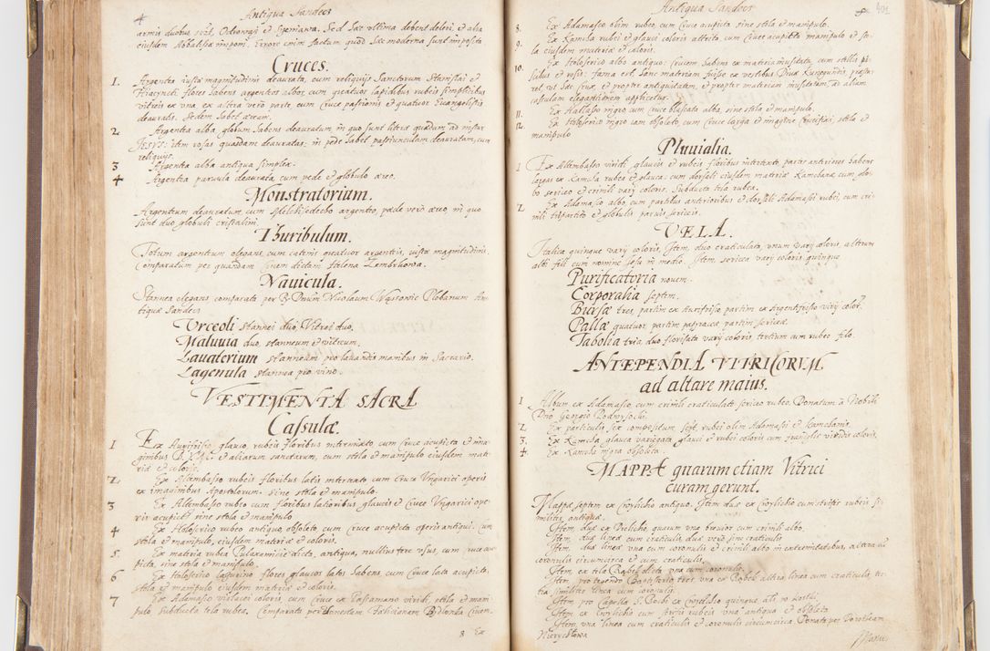 Zdjęcie nr 215 dla obiektu archiwalnego: Visitatio decanatus Boboviensis externa per Joannem Januszowski, archidiaconum Sandecensem, plebanum Solecensem ex mandato speciali R.D. Petri Tylicki episcopi Cracoviensis, praesentibus Martino Chochorovio, preasbytero et Martino Servatio, Andreoviensi clerico facta