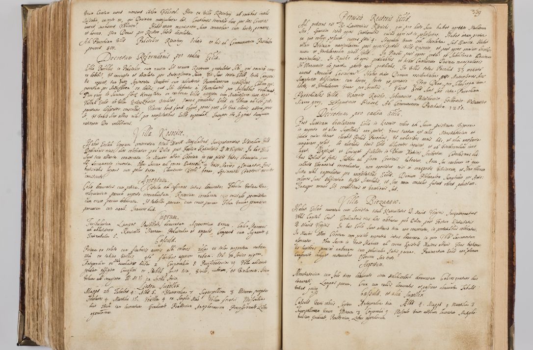 Zdjęcie nr 372 dla obiektu archiwalnego: Visitatio quindecim decanatuum, nempe: Skavinensis, Zathoriensis, Novi Montis, Skalensis, Wrocimoviensis, Adreoviensis, Kijensis, Paczanoviensis, Oswiecimensis, Żywiecensis, Witoviensis, Skoliensis, Opatovecensis, Wielicensis et Plesnensis a Peril. et R.D. Nicolao Oborski, episcopo Laodicensis, suffraganeo, archidiacono, vicario in spiritualibus generali Cracoviensi in annis 1663 - 1665 expedita