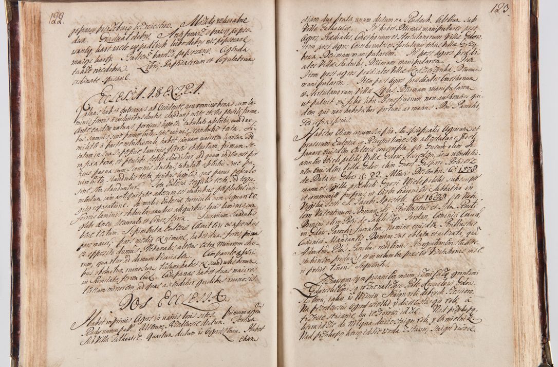 Zdjęcie nr 71 dla obiektu archiwalnego: Acta visitationum decanatuum: Wielicensis ex anno 1703, Novi Montis ex anno 1704 et Scavinensis ex anno 1704 sub generali administratione R.D. Casimiri a Łubna Łubiński, episcoi Heracleensis, suffraganei, canonici sede vacante episcopatus Cracoviensis et ducatus Severiensis, a R.D. Remigio Suszycki IUD, archidiacono Cracoviensi, custode Kielcensi, scholastico Lanciciensi, SRM secretario a.D. 1703 et 1704 expedita