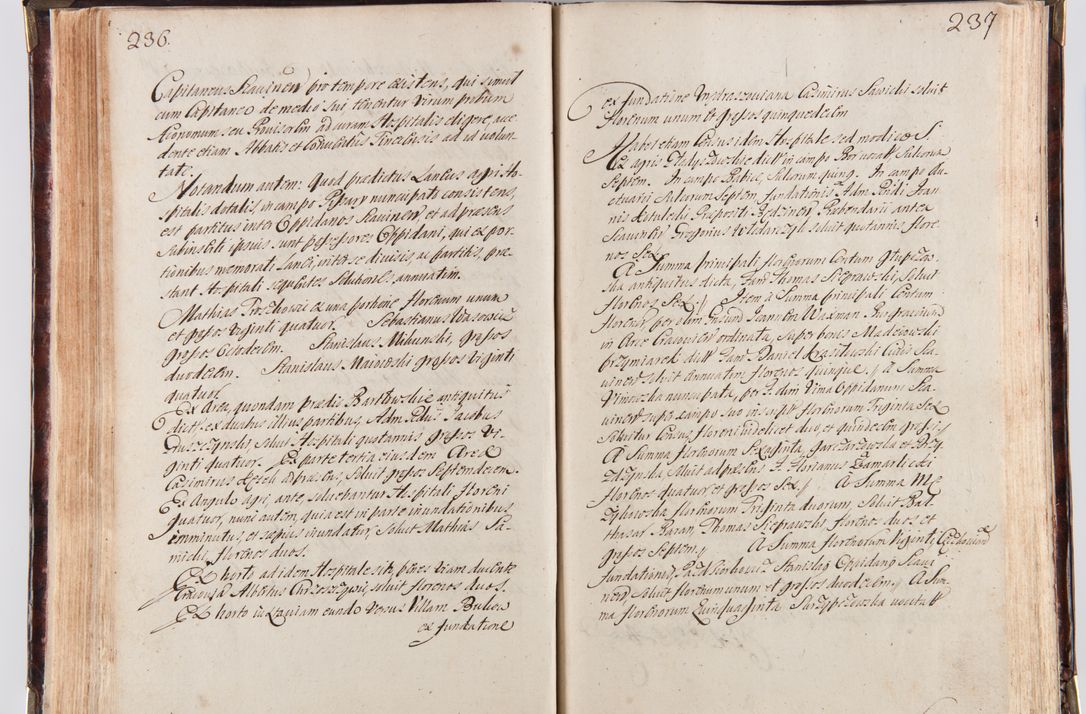 Zdjęcie nr 130 dla obiektu archiwalnego: Acta visitationum decanatuum: Wielicensis ex anno 1703, Novi Montis ex anno 1704 et Scavinensis ex anno 1704 sub generali administratione R.D. Casimiri a Łubna Łubiński, episcoi Heracleensis, suffraganei, canonici sede vacante episcopatus Cracoviensis et ducatus Severiensis, a R.D. Remigio Suszycki IUD, archidiacono Cracoviensi, custode Kielcensi, scholastico Lanciciensi, SRM secretario a.D. 1703 et 1704 expedita