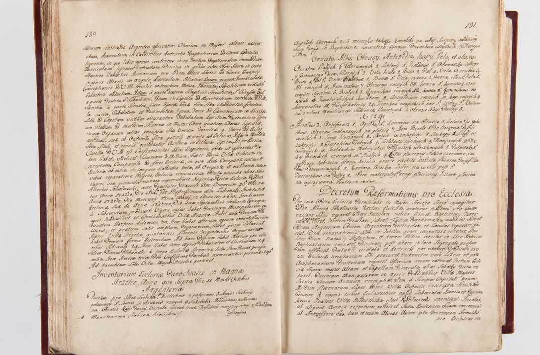Zdjęcie nr 69 dla obiektu archiwalnego: Visitatio archidiaconatus Cracoviensis (Decanatus: Skalensis - 1727; Vitoviensis - 1727; Prossoviensis - 1728; Novi Montis - 1728; Scawinensis - 1729; Xsiążnensis - 1731; Woynicensis - 1731; Zatoriensis - 1729; Lipnicensis - 1730; Dobczycensis - 1730; Andreoviensis - 1731; Żyvecensis - 1732; Oswiemensis - 1732; Wielicensis - 1741; postea sequntur inventaria ecclesiarum decanatus Dobczycensis, Woynicensis, Andreoviensis) per R.D. Michaelem de Magna Kunice Kunicki, episcopum Arsiacensem, suffraganeum et archidiaconum Cracoviensem annis 1727 - 1741 peracta