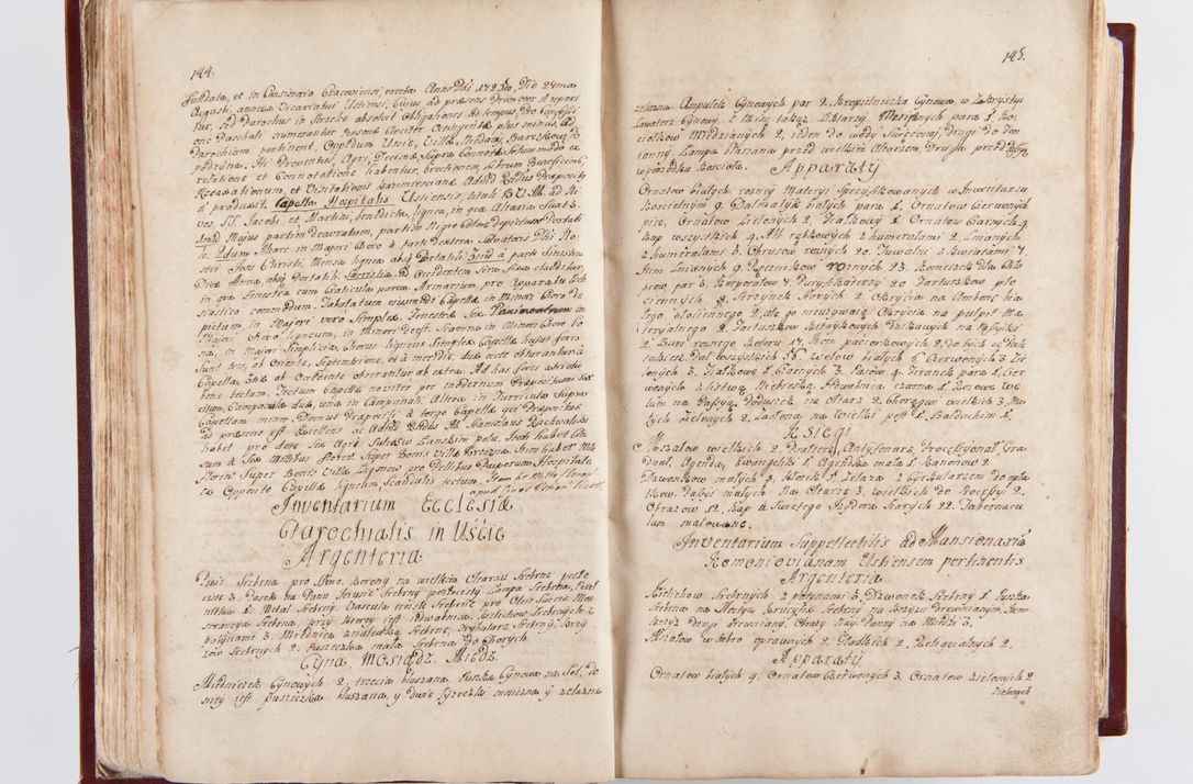 Zdjęcie nr 76 dla obiektu archiwalnego: Visitatio archidiaconatus Cracoviensis (Decanatus: Skalensis - 1727; Vitoviensis - 1727; Prossoviensis - 1728; Novi Montis - 1728; Scawinensis - 1729; Xsiążnensis - 1731; Woynicensis - 1731; Zatoriensis - 1729; Lipnicensis - 1730; Dobczycensis - 1730; Andreoviensis - 1731; Żyvecensis - 1732; Oswiemensis - 1732; Wielicensis - 1741; postea sequntur inventaria ecclesiarum decanatus Dobczycensis, Woynicensis, Andreoviensis) per R.D. Michaelem de Magna Kunice Kunicki, episcopum Arsiacensem, suffraganeum et archidiaconum Cracoviensem annis 1727 - 1741 peracta