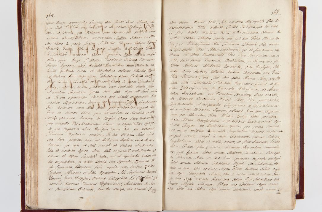 Zdjęcie nr 87 dla obiektu archiwalnego: Visitatio archidiaconatus Cracoviensis (Decanatus: Skalensis - 1727; Vitoviensis - 1727; Prossoviensis - 1728; Novi Montis - 1728; Scawinensis - 1729; Xsiążnensis - 1731; Woynicensis - 1731; Zatoriensis - 1729; Lipnicensis - 1730; Dobczycensis - 1730; Andreoviensis - 1731; Żyvecensis - 1732; Oswiemensis - 1732; Wielicensis - 1741; postea sequntur inventaria ecclesiarum decanatus Dobczycensis, Woynicensis, Andreoviensis) per R.D. Michaelem de Magna Kunice Kunicki, episcopum Arsiacensem, suffraganeum et archidiaconum Cracoviensem annis 1727 - 1741 peracta
