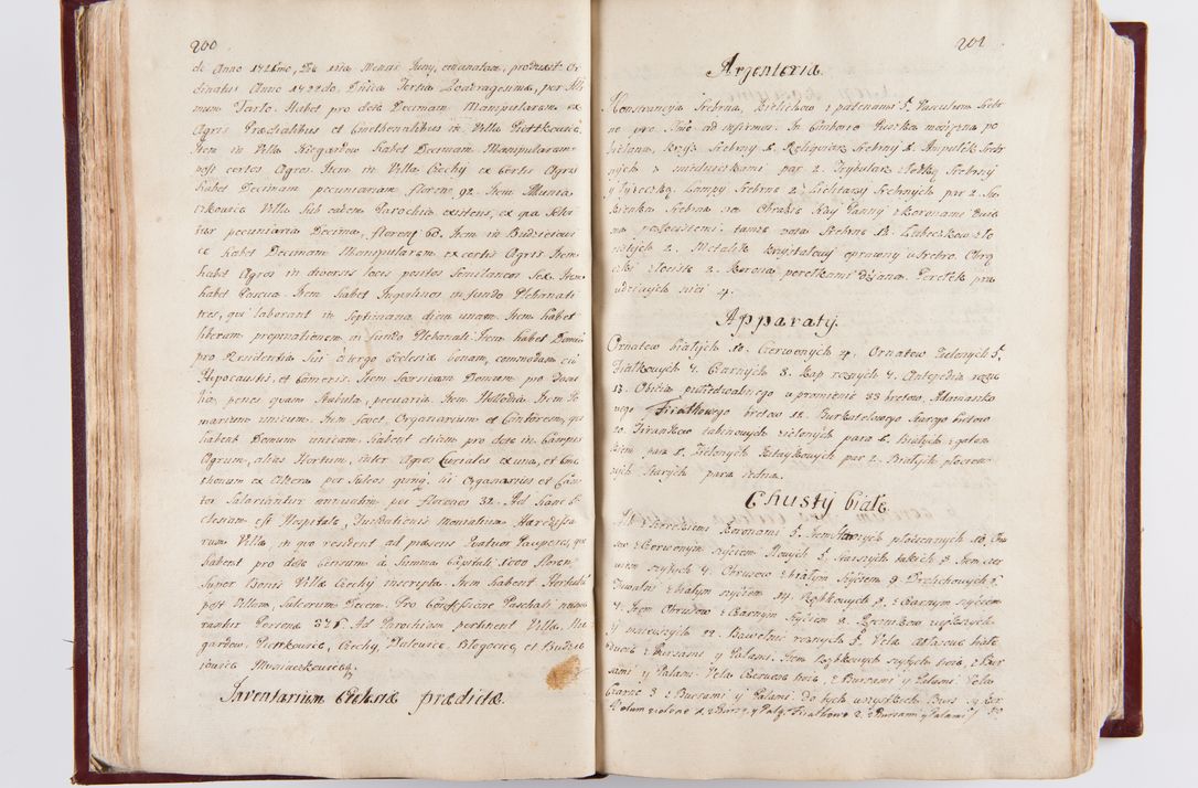 Zdjęcie nr 107 dla obiektu archiwalnego: Visitatio archidiaconatus Cracoviensis (Decanatus: Skalensis - 1727; Vitoviensis - 1727; Prossoviensis - 1728; Novi Montis - 1728; Scawinensis - 1729; Xsiążnensis - 1731; Woynicensis - 1731; Zatoriensis - 1729; Lipnicensis - 1730; Dobczycensis - 1730; Andreoviensis - 1731; Żyvecensis - 1732; Oswiemensis - 1732; Wielicensis - 1741; postea sequntur inventaria ecclesiarum decanatus Dobczycensis, Woynicensis, Andreoviensis) per R.D. Michaelem de Magna Kunice Kunicki, episcopum Arsiacensem, suffraganeum et archidiaconum Cracoviensem annis 1727 - 1741 peracta