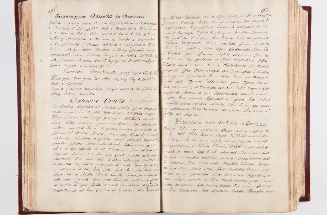 Zdjęcie nr 105 dla obiektu archiwalnego: Visitatio archidiaconatus Cracoviensis (Decanatus: Skalensis - 1727; Vitoviensis - 1727; Prossoviensis - 1728; Novi Montis - 1728; Scawinensis - 1729; Xsiążnensis - 1731; Woynicensis - 1731; Zatoriensis - 1729; Lipnicensis - 1730; Dobczycensis - 1730; Andreoviensis - 1731; Żyvecensis - 1732; Oswiemensis - 1732; Wielicensis - 1741; postea sequntur inventaria ecclesiarum decanatus Dobczycensis, Woynicensis, Andreoviensis) per R.D. Michaelem de Magna Kunice Kunicki, episcopum Arsiacensem, suffraganeum et archidiaconum Cracoviensem annis 1727 - 1741 peracta