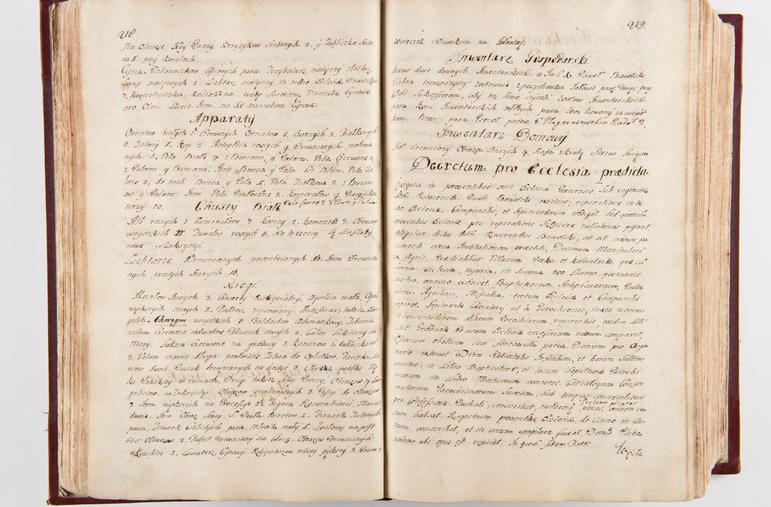 Zdjęcie nr 116 dla obiektu archiwalnego: Visitatio archidiaconatus Cracoviensis (Decanatus: Skalensis - 1727; Vitoviensis - 1727; Prossoviensis - 1728; Novi Montis - 1728; Scawinensis - 1729; Xsiążnensis - 1731; Woynicensis - 1731; Zatoriensis - 1729; Lipnicensis - 1730; Dobczycensis - 1730; Andreoviensis - 1731; Żyvecensis - 1732; Oswiemensis - 1732; Wielicensis - 1741; postea sequntur inventaria ecclesiarum decanatus Dobczycensis, Woynicensis, Andreoviensis) per R.D. Michaelem de Magna Kunice Kunicki, episcopum Arsiacensem, suffraganeum et archidiaconum Cracoviensem annis 1727 - 1741 peracta