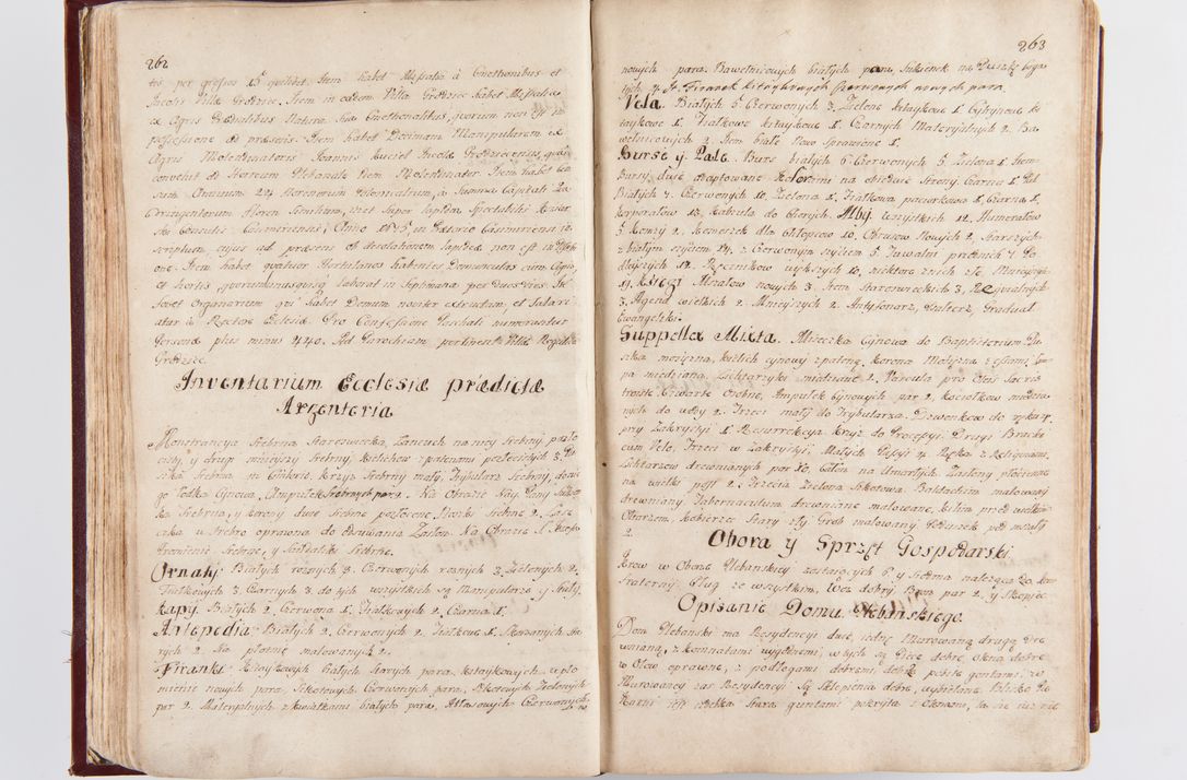 Zdjęcie nr 137 dla obiektu archiwalnego: Visitatio archidiaconatus Cracoviensis (Decanatus: Skalensis - 1727; Vitoviensis - 1727; Prossoviensis - 1728; Novi Montis - 1728; Scawinensis - 1729; Xsiążnensis - 1731; Woynicensis - 1731; Zatoriensis - 1729; Lipnicensis - 1730; Dobczycensis - 1730; Andreoviensis - 1731; Żyvecensis - 1732; Oswiemensis - 1732; Wielicensis - 1741; postea sequntur inventaria ecclesiarum decanatus Dobczycensis, Woynicensis, Andreoviensis) per R.D. Michaelem de Magna Kunice Kunicki, episcopum Arsiacensem, suffraganeum et archidiaconum Cracoviensem annis 1727 - 1741 peracta