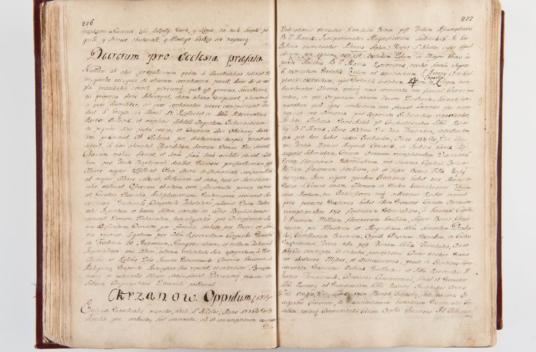 Zdjęcie nr 144 dla obiektu archiwalnego: Visitatio archidiaconatus Cracoviensis (Decanatus: Skalensis - 1727; Vitoviensis - 1727; Prossoviensis - 1728; Novi Montis - 1728; Scawinensis - 1729; Xsiążnensis - 1731; Woynicensis - 1731; Zatoriensis - 1729; Lipnicensis - 1730; Dobczycensis - 1730; Andreoviensis - 1731; Żyvecensis - 1732; Oswiemensis - 1732; Wielicensis - 1741; postea sequntur inventaria ecclesiarum decanatus Dobczycensis, Woynicensis, Andreoviensis) per R.D. Michaelem de Magna Kunice Kunicki, episcopum Arsiacensem, suffraganeum et archidiaconum Cracoviensem annis 1727 - 1741 peracta