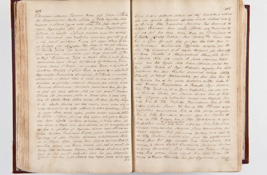 Zdjęcie nr 148 dla obiektu archiwalnego: Visitatio archidiaconatus Cracoviensis (Decanatus: Skalensis - 1727; Vitoviensis - 1727; Prossoviensis - 1728; Novi Montis - 1728; Scawinensis - 1729; Xsiążnensis - 1731; Woynicensis - 1731; Zatoriensis - 1729; Lipnicensis - 1730; Dobczycensis - 1730; Andreoviensis - 1731; Żyvecensis - 1732; Oswiemensis - 1732; Wielicensis - 1741; postea sequntur inventaria ecclesiarum decanatus Dobczycensis, Woynicensis, Andreoviensis) per R.D. Michaelem de Magna Kunice Kunicki, episcopum Arsiacensem, suffraganeum et archidiaconum Cracoviensem annis 1727 - 1741 peracta
