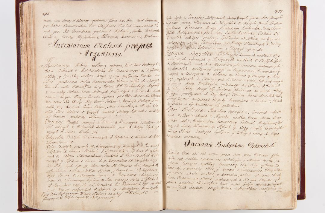 Zdjęcie nr 149 dla obiektu archiwalnego: Visitatio archidiaconatus Cracoviensis (Decanatus: Skalensis - 1727; Vitoviensis - 1727; Prossoviensis - 1728; Novi Montis - 1728; Scawinensis - 1729; Xsiążnensis - 1731; Woynicensis - 1731; Zatoriensis - 1729; Lipnicensis - 1730; Dobczycensis - 1730; Andreoviensis - 1731; Żyvecensis - 1732; Oswiemensis - 1732; Wielicensis - 1741; postea sequntur inventaria ecclesiarum decanatus Dobczycensis, Woynicensis, Andreoviensis) per R.D. Michaelem de Magna Kunice Kunicki, episcopum Arsiacensem, suffraganeum et archidiaconum Cracoviensem annis 1727 - 1741 peracta