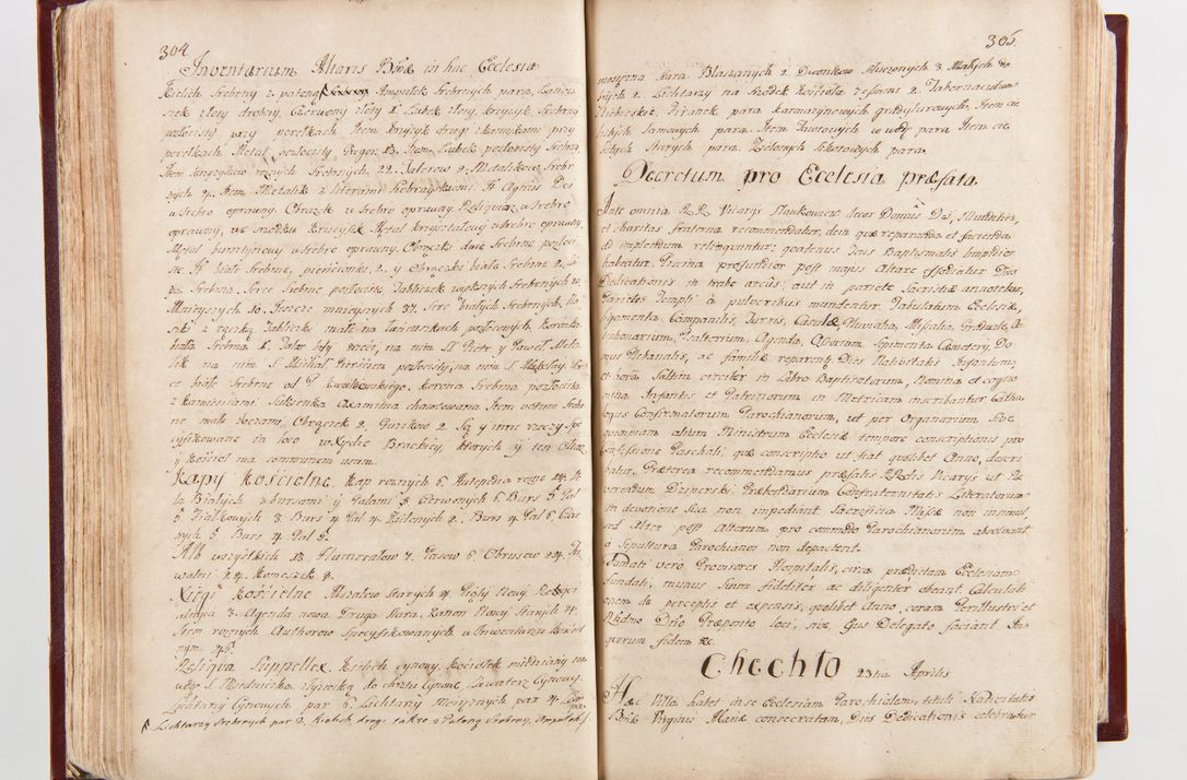 Zdjęcie nr 158 dla obiektu archiwalnego: Visitatio archidiaconatus Cracoviensis (Decanatus: Skalensis - 1727; Vitoviensis - 1727; Prossoviensis - 1728; Novi Montis - 1728; Scawinensis - 1729; Xsiążnensis - 1731; Woynicensis - 1731; Zatoriensis - 1729; Lipnicensis - 1730; Dobczycensis - 1730; Andreoviensis - 1731; Żyvecensis - 1732; Oswiemensis - 1732; Wielicensis - 1741; postea sequntur inventaria ecclesiarum decanatus Dobczycensis, Woynicensis, Andreoviensis) per R.D. Michaelem de Magna Kunice Kunicki, episcopum Arsiacensem, suffraganeum et archidiaconum Cracoviensem annis 1727 - 1741 peracta