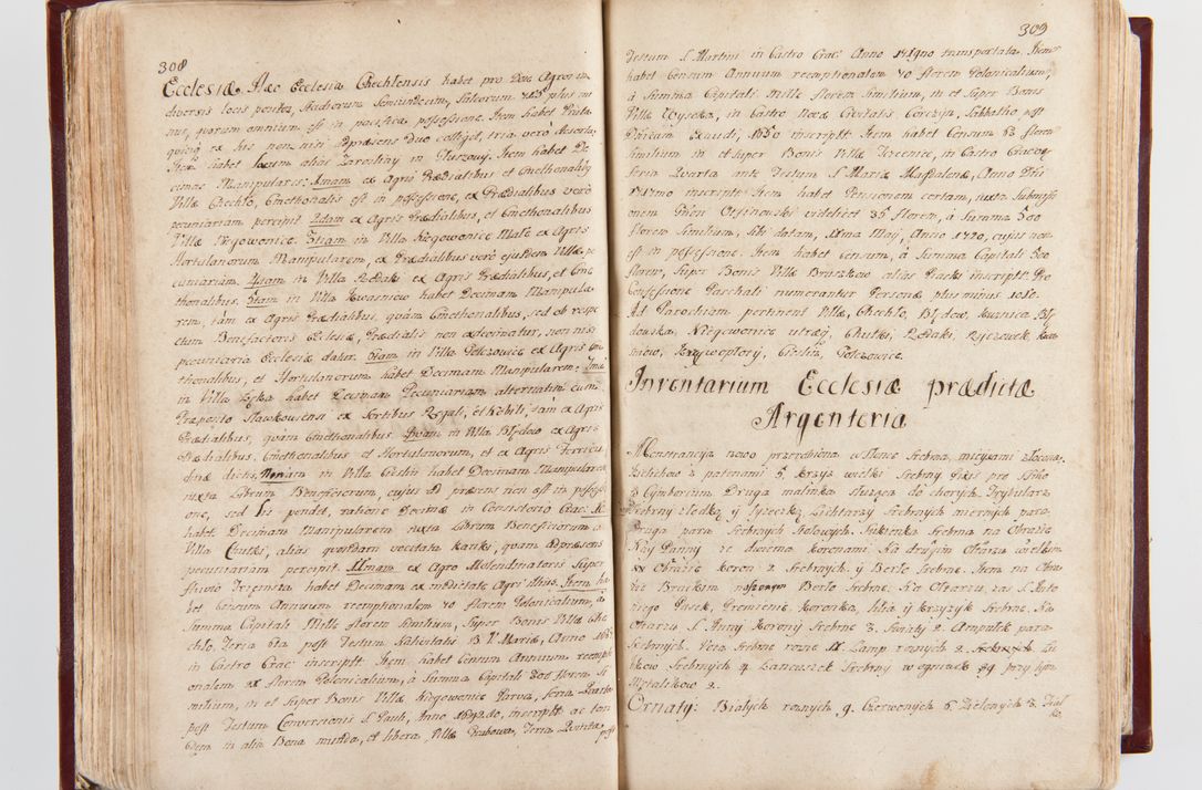 Zdjęcie nr 160 dla obiektu archiwalnego: Visitatio archidiaconatus Cracoviensis (Decanatus: Skalensis - 1727; Vitoviensis - 1727; Prossoviensis - 1728; Novi Montis - 1728; Scawinensis - 1729; Xsiążnensis - 1731; Woynicensis - 1731; Zatoriensis - 1729; Lipnicensis - 1730; Dobczycensis - 1730; Andreoviensis - 1731; Żyvecensis - 1732; Oswiemensis - 1732; Wielicensis - 1741; postea sequntur inventaria ecclesiarum decanatus Dobczycensis, Woynicensis, Andreoviensis) per R.D. Michaelem de Magna Kunice Kunicki, episcopum Arsiacensem, suffraganeum et archidiaconum Cracoviensem annis 1727 - 1741 peracta