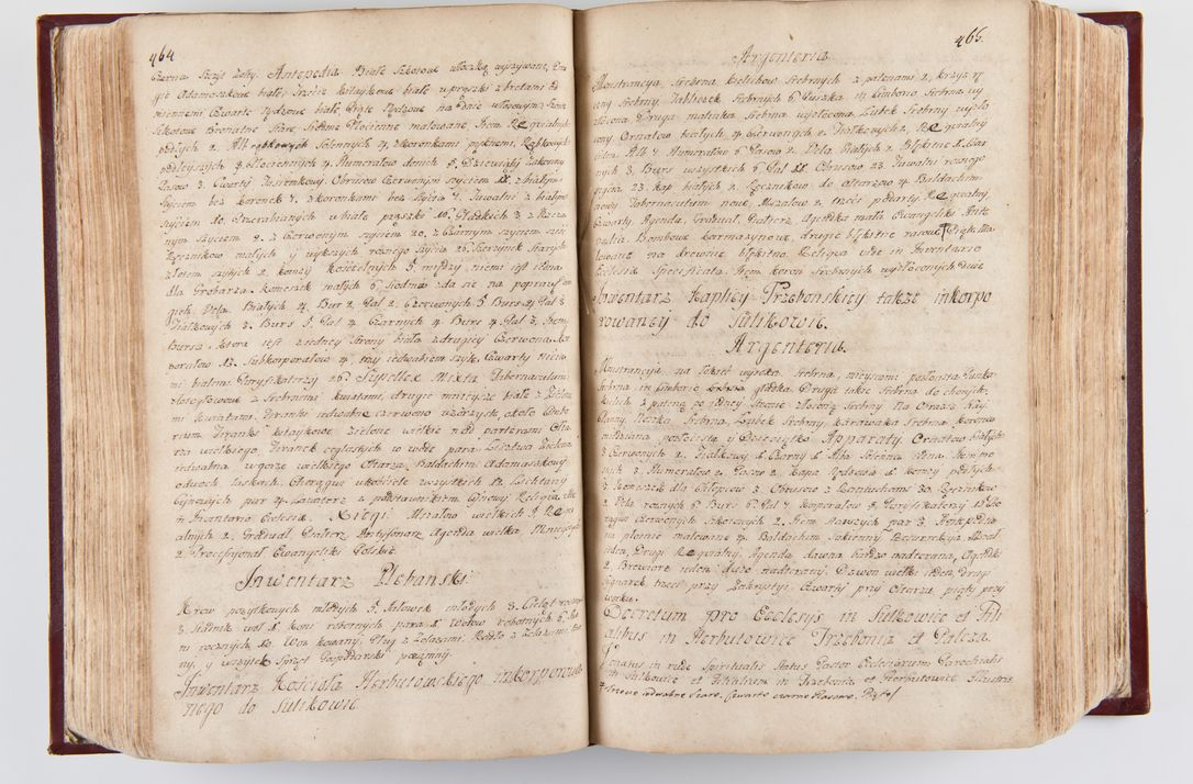 Zdjęcie nr 241 dla obiektu archiwalnego: Visitatio archidiaconatus Cracoviensis (Decanatus: Skalensis - 1727; Vitoviensis - 1727; Prossoviensis - 1728; Novi Montis - 1728; Scawinensis - 1729; Xsiążnensis - 1731; Woynicensis - 1731; Zatoriensis - 1729; Lipnicensis - 1730; Dobczycensis - 1730; Andreoviensis - 1731; Żyvecensis - 1732; Oswiemensis - 1732; Wielicensis - 1741; postea sequntur inventaria ecclesiarum decanatus Dobczycensis, Woynicensis, Andreoviensis) per R.D. Michaelem de Magna Kunice Kunicki, episcopum Arsiacensem, suffraganeum et archidiaconum Cracoviensem annis 1727 - 1741 peracta