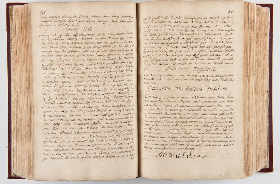 Zdjęcie nr 274 dla obiektu archiwalnego: Visitatio archidiaconatus Cracoviensis (Decanatus: Skalensis - 1727; Vitoviensis - 1727; Prossoviensis - 1728; Novi Montis - 1728; Scawinensis - 1729; Xsiążnensis - 1731; Woynicensis - 1731; Zatoriensis - 1729; Lipnicensis - 1730; Dobczycensis - 1730; Andreoviensis - 1731; Żyvecensis - 1732; Oswiemensis - 1732; Wielicensis - 1741; postea sequntur inventaria ecclesiarum decanatus Dobczycensis, Woynicensis, Andreoviensis) per R.D. Michaelem de Magna Kunice Kunicki, episcopum Arsiacensem, suffraganeum et archidiaconum Cracoviensem annis 1727 - 1741 peracta