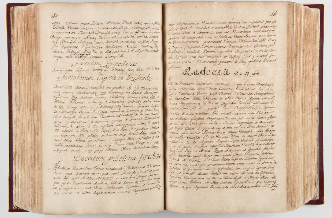 Zdjęcie nr 286 dla obiektu archiwalnego: Visitatio archidiaconatus Cracoviensis (Decanatus: Skalensis - 1727; Vitoviensis - 1727; Prossoviensis - 1728; Novi Montis - 1728; Scawinensis - 1729; Xsiążnensis - 1731; Woynicensis - 1731; Zatoriensis - 1729; Lipnicensis - 1730; Dobczycensis - 1730; Andreoviensis - 1731; Żyvecensis - 1732; Oswiemensis - 1732; Wielicensis - 1741; postea sequntur inventaria ecclesiarum decanatus Dobczycensis, Woynicensis, Andreoviensis) per R.D. Michaelem de Magna Kunice Kunicki, episcopum Arsiacensem, suffraganeum et archidiaconum Cracoviensem annis 1727 - 1741 peracta