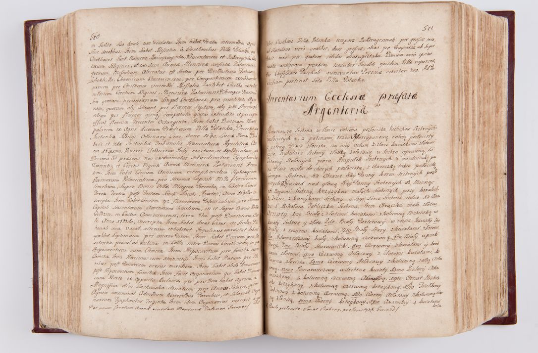 Zdjęcie nr 299 dla obiektu archiwalnego: Visitatio archidiaconatus Cracoviensis (Decanatus: Skalensis - 1727; Vitoviensis - 1727; Prossoviensis - 1728; Novi Montis - 1728; Scawinensis - 1729; Xsiążnensis - 1731; Woynicensis - 1731; Zatoriensis - 1729; Lipnicensis - 1730; Dobczycensis - 1730; Andreoviensis - 1731; Żyvecensis - 1732; Oswiemensis - 1732; Wielicensis - 1741; postea sequntur inventaria ecclesiarum decanatus Dobczycensis, Woynicensis, Andreoviensis) per R.D. Michaelem de Magna Kunice Kunicki, episcopum Arsiacensem, suffraganeum et archidiaconum Cracoviensem annis 1727 - 1741 peracta