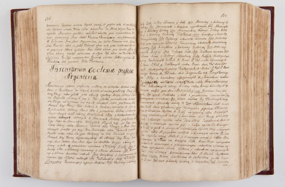 Zdjęcie nr 303 dla obiektu archiwalnego: Visitatio archidiaconatus Cracoviensis (Decanatus: Skalensis - 1727; Vitoviensis - 1727; Prossoviensis - 1728; Novi Montis - 1728; Scawinensis - 1729; Xsiążnensis - 1731; Woynicensis - 1731; Zatoriensis - 1729; Lipnicensis - 1730; Dobczycensis - 1730; Andreoviensis - 1731; Żyvecensis - 1732; Oswiemensis - 1732; Wielicensis - 1741; postea sequntur inventaria ecclesiarum decanatus Dobczycensis, Woynicensis, Andreoviensis) per R.D. Michaelem de Magna Kunice Kunicki, episcopum Arsiacensem, suffraganeum et archidiaconum Cracoviensem annis 1727 - 1741 peracta