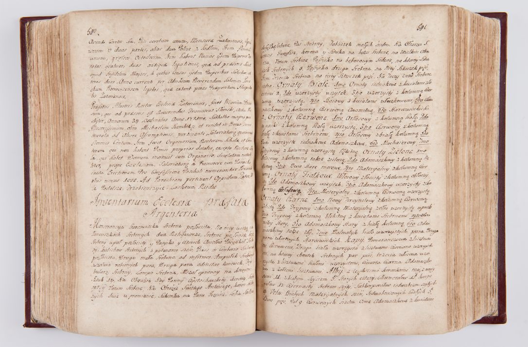 Zdjęcie nr 310 dla obiektu archiwalnego: Visitatio archidiaconatus Cracoviensis (Decanatus: Skalensis - 1727; Vitoviensis - 1727; Prossoviensis - 1728; Novi Montis - 1728; Scawinensis - 1729; Xsiążnensis - 1731; Woynicensis - 1731; Zatoriensis - 1729; Lipnicensis - 1730; Dobczycensis - 1730; Andreoviensis - 1731; Żyvecensis - 1732; Oswiemensis - 1732; Wielicensis - 1741; postea sequntur inventaria ecclesiarum decanatus Dobczycensis, Woynicensis, Andreoviensis) per R.D. Michaelem de Magna Kunice Kunicki, episcopum Arsiacensem, suffraganeum et archidiaconum Cracoviensem annis 1727 - 1741 peracta