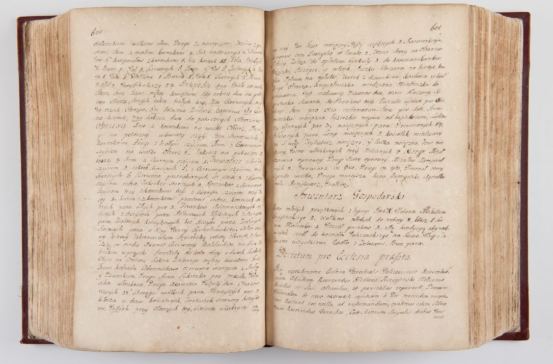 Zdjęcie nr 315 dla obiektu archiwalnego: Visitatio archidiaconatus Cracoviensis (Decanatus: Skalensis - 1727; Vitoviensis - 1727; Prossoviensis - 1728; Novi Montis - 1728; Scawinensis - 1729; Xsiążnensis - 1731; Woynicensis - 1731; Zatoriensis - 1729; Lipnicensis - 1730; Dobczycensis - 1730; Andreoviensis - 1731; Żyvecensis - 1732; Oswiemensis - 1732; Wielicensis - 1741; postea sequntur inventaria ecclesiarum decanatus Dobczycensis, Woynicensis, Andreoviensis) per R.D. Michaelem de Magna Kunice Kunicki, episcopum Arsiacensem, suffraganeum et archidiaconum Cracoviensem annis 1727 - 1741 peracta