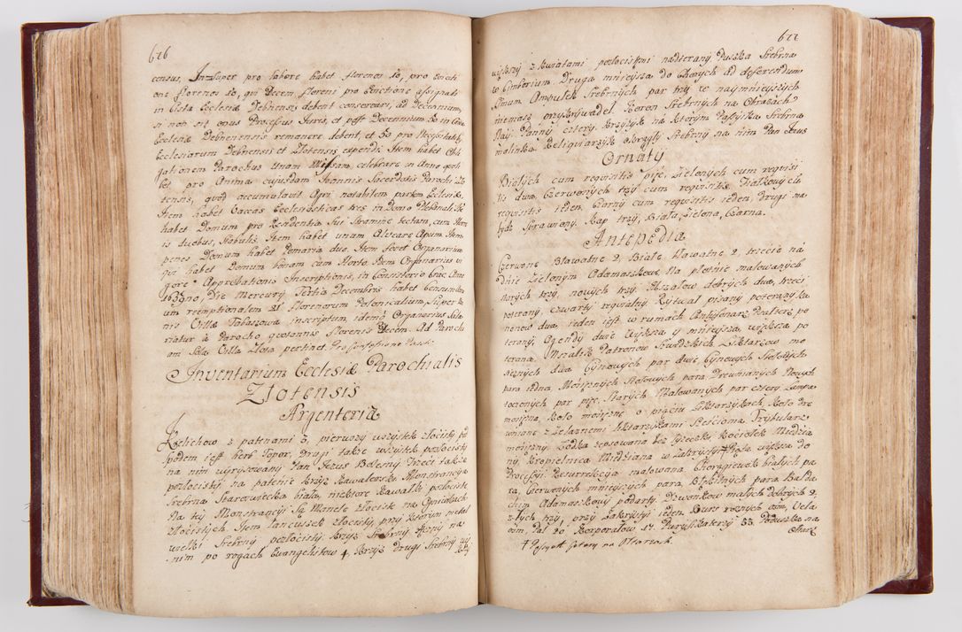 Zdjęcie nr 354 dla obiektu archiwalnego: Visitatio archidiaconatus Cracoviensis (Decanatus: Skalensis - 1727; Vitoviensis - 1727; Prossoviensis - 1728; Novi Montis - 1728; Scawinensis - 1729; Xsiążnensis - 1731; Woynicensis - 1731; Zatoriensis - 1729; Lipnicensis - 1730; Dobczycensis - 1730; Andreoviensis - 1731; Żyvecensis - 1732; Oswiemensis - 1732; Wielicensis - 1741; postea sequntur inventaria ecclesiarum decanatus Dobczycensis, Woynicensis, Andreoviensis) per R.D. Michaelem de Magna Kunice Kunicki, episcopum Arsiacensem, suffraganeum et archidiaconum Cracoviensem annis 1727 - 1741 peracta