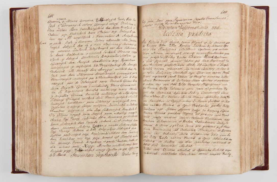 Zdjęcie nr 359 dla obiektu archiwalnego: Visitatio archidiaconatus Cracoviensis (Decanatus: Skalensis - 1727; Vitoviensis - 1727; Prossoviensis - 1728; Novi Montis - 1728; Scawinensis - 1729; Xsiążnensis - 1731; Woynicensis - 1731; Zatoriensis - 1729; Lipnicensis - 1730; Dobczycensis - 1730; Andreoviensis - 1731; Żyvecensis - 1732; Oswiemensis - 1732; Wielicensis - 1741; postea sequntur inventaria ecclesiarum decanatus Dobczycensis, Woynicensis, Andreoviensis) per R.D. Michaelem de Magna Kunice Kunicki, episcopum Arsiacensem, suffraganeum et archidiaconum Cracoviensem annis 1727 - 1741 peracta