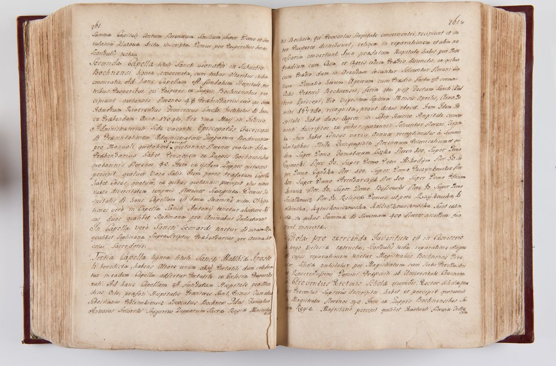 Zdjęcie nr 400 dla obiektu archiwalnego: Visitatio archidiaconatus Cracoviensis (Decanatus: Skalensis - 1727; Vitoviensis - 1727; Prossoviensis - 1728; Novi Montis - 1728; Scawinensis - 1729; Xsiążnensis - 1731; Woynicensis - 1731; Zatoriensis - 1729; Lipnicensis - 1730; Dobczycensis - 1730; Andreoviensis - 1731; Żyvecensis - 1732; Oswiemensis - 1732; Wielicensis - 1741; postea sequntur inventaria ecclesiarum decanatus Dobczycensis, Woynicensis, Andreoviensis) per R.D. Michaelem de Magna Kunice Kunicki, episcopum Arsiacensem, suffraganeum et archidiaconum Cracoviensem annis 1727 - 1741 peracta