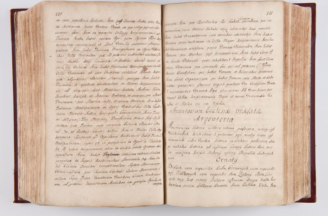 Zdjęcie nr 407 dla obiektu archiwalnego: Visitatio archidiaconatus Cracoviensis (Decanatus: Skalensis - 1727; Vitoviensis - 1727; Prossoviensis - 1728; Novi Montis - 1728; Scawinensis - 1729; Xsiążnensis - 1731; Woynicensis - 1731; Zatoriensis - 1729; Lipnicensis - 1730; Dobczycensis - 1730; Andreoviensis - 1731; Żyvecensis - 1732; Oswiemensis - 1732; Wielicensis - 1741; postea sequntur inventaria ecclesiarum decanatus Dobczycensis, Woynicensis, Andreoviensis) per R.D. Michaelem de Magna Kunice Kunicki, episcopum Arsiacensem, suffraganeum et archidiaconum Cracoviensem annis 1727 - 1741 peracta