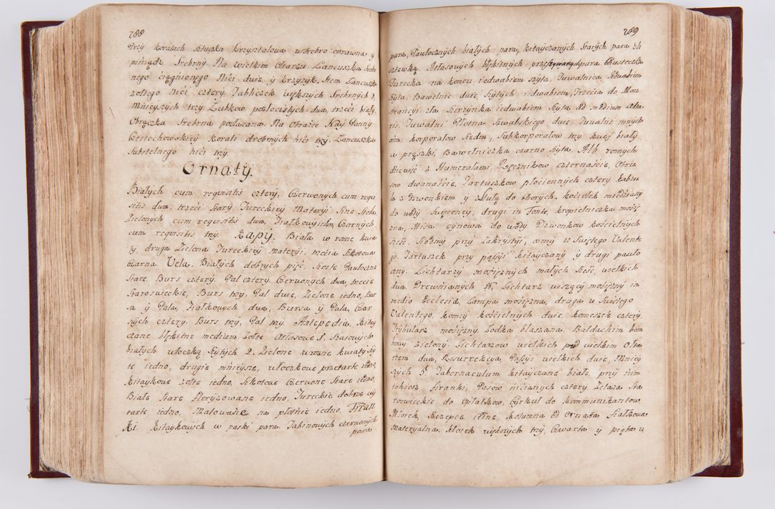 Zdjęcie nr 416 dla obiektu archiwalnego: Visitatio archidiaconatus Cracoviensis (Decanatus: Skalensis - 1727; Vitoviensis - 1727; Prossoviensis - 1728; Novi Montis - 1728; Scawinensis - 1729; Xsiążnensis - 1731; Woynicensis - 1731; Zatoriensis - 1729; Lipnicensis - 1730; Dobczycensis - 1730; Andreoviensis - 1731; Żyvecensis - 1732; Oswiemensis - 1732; Wielicensis - 1741; postea sequntur inventaria ecclesiarum decanatus Dobczycensis, Woynicensis, Andreoviensis) per R.D. Michaelem de Magna Kunice Kunicki, episcopum Arsiacensem, suffraganeum et archidiaconum Cracoviensem annis 1727 - 1741 peracta