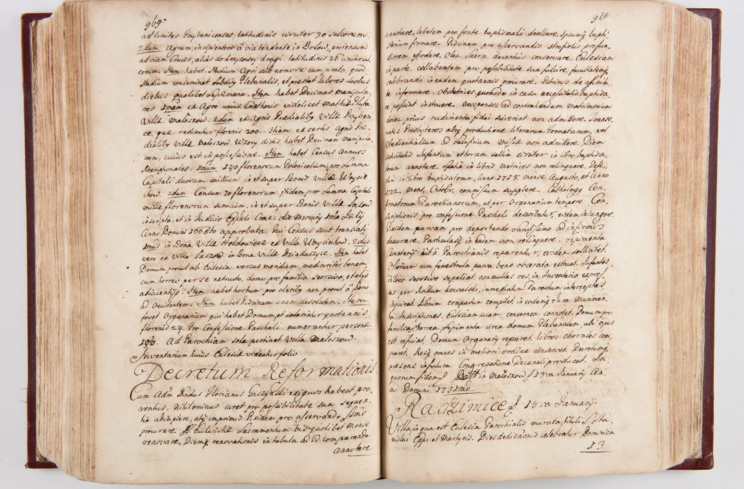 Zdjęcie nr 509 dla obiektu archiwalnego: Visitatio archidiaconatus Cracoviensis (Decanatus: Skalensis - 1727; Vitoviensis - 1727; Prossoviensis - 1728; Novi Montis - 1728; Scawinensis - 1729; Xsiążnensis - 1731; Woynicensis - 1731; Zatoriensis - 1729; Lipnicensis - 1730; Dobczycensis - 1730; Andreoviensis - 1731; Żyvecensis - 1732; Oswiemensis - 1732; Wielicensis - 1741; postea sequntur inventaria ecclesiarum decanatus Dobczycensis, Woynicensis, Andreoviensis) per R.D. Michaelem de Magna Kunice Kunicki, episcopum Arsiacensem, suffraganeum et archidiaconum Cracoviensem annis 1727 - 1741 peracta