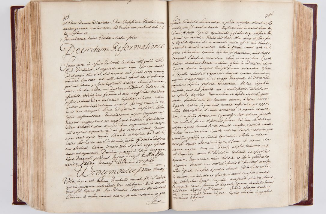 Zdjęcie nr 518 dla obiektu archiwalnego: Visitatio archidiaconatus Cracoviensis (Decanatus: Skalensis - 1727; Vitoviensis - 1727; Prossoviensis - 1728; Novi Montis - 1728; Scawinensis - 1729; Xsiążnensis - 1731; Woynicensis - 1731; Zatoriensis - 1729; Lipnicensis - 1730; Dobczycensis - 1730; Andreoviensis - 1731; Żyvecensis - 1732; Oswiemensis - 1732; Wielicensis - 1741; postea sequntur inventaria ecclesiarum decanatus Dobczycensis, Woynicensis, Andreoviensis) per R.D. Michaelem de Magna Kunice Kunicki, episcopum Arsiacensem, suffraganeum et archidiaconum Cracoviensem annis 1727 - 1741 peracta