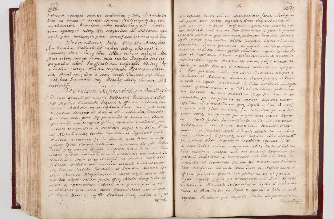 Zdjęcie nr 694 dla obiektu archiwalnego: Visitatio archidiaconatus Cracoviensis (Decanatus: Skalensis - 1727; Vitoviensis - 1727; Prossoviensis - 1728; Novi Montis - 1728; Scawinensis - 1729; Xsiążnensis - 1731; Woynicensis - 1731; Zatoriensis - 1729; Lipnicensis - 1730; Dobczycensis - 1730; Andreoviensis - 1731; Żyvecensis - 1732; Oswiemensis - 1732; Wielicensis - 1741; postea sequntur inventaria ecclesiarum decanatus Dobczycensis, Woynicensis, Andreoviensis) per R.D. Michaelem de Magna Kunice Kunicki, episcopum Arsiacensem, suffraganeum et archidiaconum Cracoviensem annis 1727 - 1741 peracta