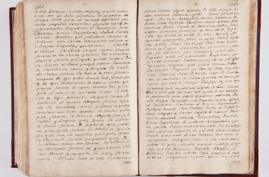 Zdjęcie nr 717 dla obiektu archiwalnego: Visitatio archidiaconatus Cracoviensis (Decanatus: Skalensis - 1727; Vitoviensis - 1727; Prossoviensis - 1728; Novi Montis - 1728; Scawinensis - 1729; Xsiążnensis - 1731; Woynicensis - 1731; Zatoriensis - 1729; Lipnicensis - 1730; Dobczycensis - 1730; Andreoviensis - 1731; Żyvecensis - 1732; Oswiemensis - 1732; Wielicensis - 1741; postea sequntur inventaria ecclesiarum decanatus Dobczycensis, Woynicensis, Andreoviensis) per R.D. Michaelem de Magna Kunice Kunicki, episcopum Arsiacensem, suffraganeum et archidiaconum Cracoviensem annis 1727 - 1741 peracta