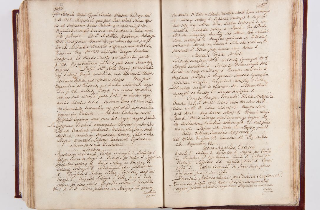 Zdjęcie nr 749 dla obiektu archiwalnego: Visitatio archidiaconatus Cracoviensis (Decanatus: Skalensis - 1727; Vitoviensis - 1727; Prossoviensis - 1728; Novi Montis - 1728; Scawinensis - 1729; Xsiążnensis - 1731; Woynicensis - 1731; Zatoriensis - 1729; Lipnicensis - 1730; Dobczycensis - 1730; Andreoviensis - 1731; Żyvecensis - 1732; Oswiemensis - 1732; Wielicensis - 1741; postea sequntur inventaria ecclesiarum decanatus Dobczycensis, Woynicensis, Andreoviensis) per R.D. Michaelem de Magna Kunice Kunicki, episcopum Arsiacensem, suffraganeum et archidiaconum Cracoviensem annis 1727 - 1741 peracta