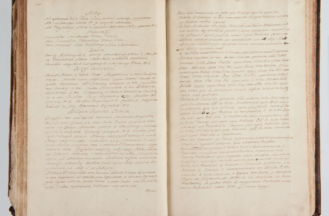 Zdjęcie nr 67 dla obiektu archiwalnego: Status ecclesiarum ac illarum rectorum sub decanatu Ecclesiae Collegiatae Kielcensis, alias in tribus decanatibus Radomiensi, Zwolenensi et Stężycensi consistentium, per visitatorem generalem ex commissione Cel. Principis R.D. Joannis Alexandri in Lipie Lipski, episcopi Cracoviensis, ducis Severiae lustratus er delineatus a.D. 1736
