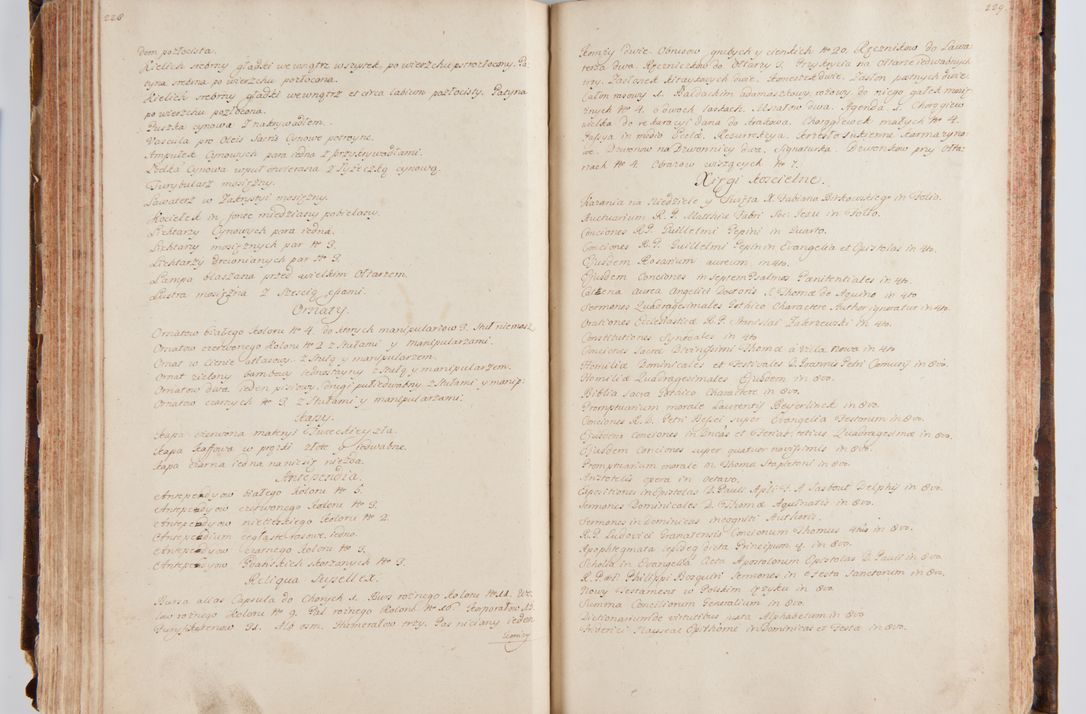 Zdjęcie nr 131 dla obiektu archiwalnego: Status ecclesiarum ac illarum rectorum sub decanatu Ecclesiae Collegiatae Kielcensis, alias in tribus decanatibus Radomiensi, Zwolenensi et Stężycensi consistentium, per visitatorem generalem ex commissione Cel. Principis R.D. Joannis Alexandri in Lipie Lipski, episcopi Cracoviensis, ducis Severiae lustratus er delineatus a.D. 1736