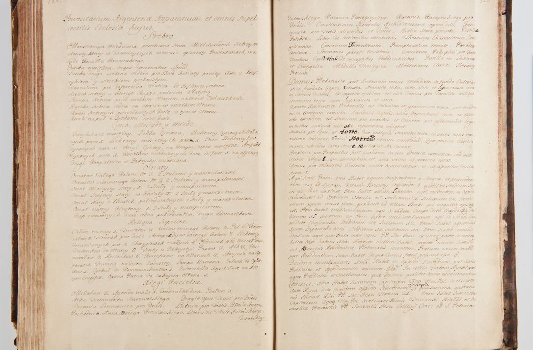 Zdjęcie nr 183 dla obiektu archiwalnego: Status ecclesiarum ac illarum rectorum sub decanatu Ecclesiae Collegiatae Kielcensis, alias in tribus decanatibus Radomiensi, Zwolenensi et Stężycensi consistentium, per visitatorem generalem ex commissione Cel. Principis R.D. Joannis Alexandri in Lipie Lipski, episcopi Cracoviensis, ducis Severiae lustratus er delineatus a.D. 1736