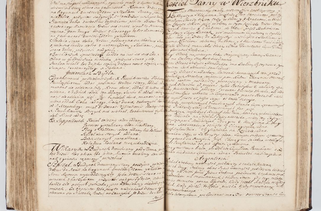 Zdjęcie nr 243 dla obiektu archiwalnego: Visitatio interna et externa ecclesiarum praeposituralium, parachialium, hospitalium et aliorum beneficiorum in decanatibus Bodzantinensi ac Kunoviensi consistentium per me Venceslaum Hieronymum de Bogusławice Sierakowski, pro tunc episcopum Cestrensem, coadiutorem Livoniae et Piltinensis, custodem Coronarum Regni , canonicum Cracoviensem uti tanquam praepositum Kielcensem, praeviis litteris innotescentialibus via cursoria per R.D. Decanos directis anno 1738 die 29 Julii inchoata et successivo anno 1739 die 14 memsis Junii terminata et peracta