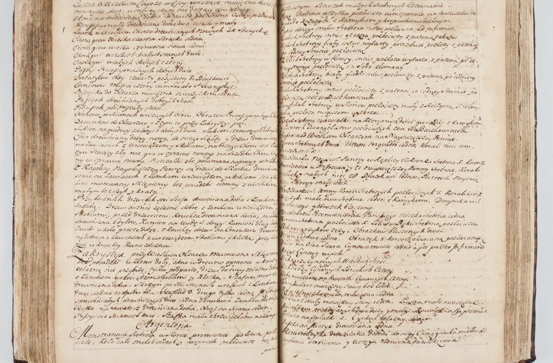 Zdjęcie nr 185 dla obiektu archiwalnego: Visitatio interna et externa ecclesiarum praeposituralium, parachialium, hospitalium et aliorum beneficiorum in decanatibus Bodzantinensi ac Kunoviensi consistentium per me Venceslaum Hieronymum de Bogusławice Sierakowski, pro tunc episcopum Cestrensem, coadiutorem Livoniae et Piltinensis, custodem Coronarum Regni , canonicum Cracoviensem uti tanquam praepositum Kielcensem, praeviis litteris innotescentialibus via cursoria per R.D. Decanos directis anno 1738 die 29 Julii inchoata et successivo anno 1739 die 14 memsis Junii terminata et peracta