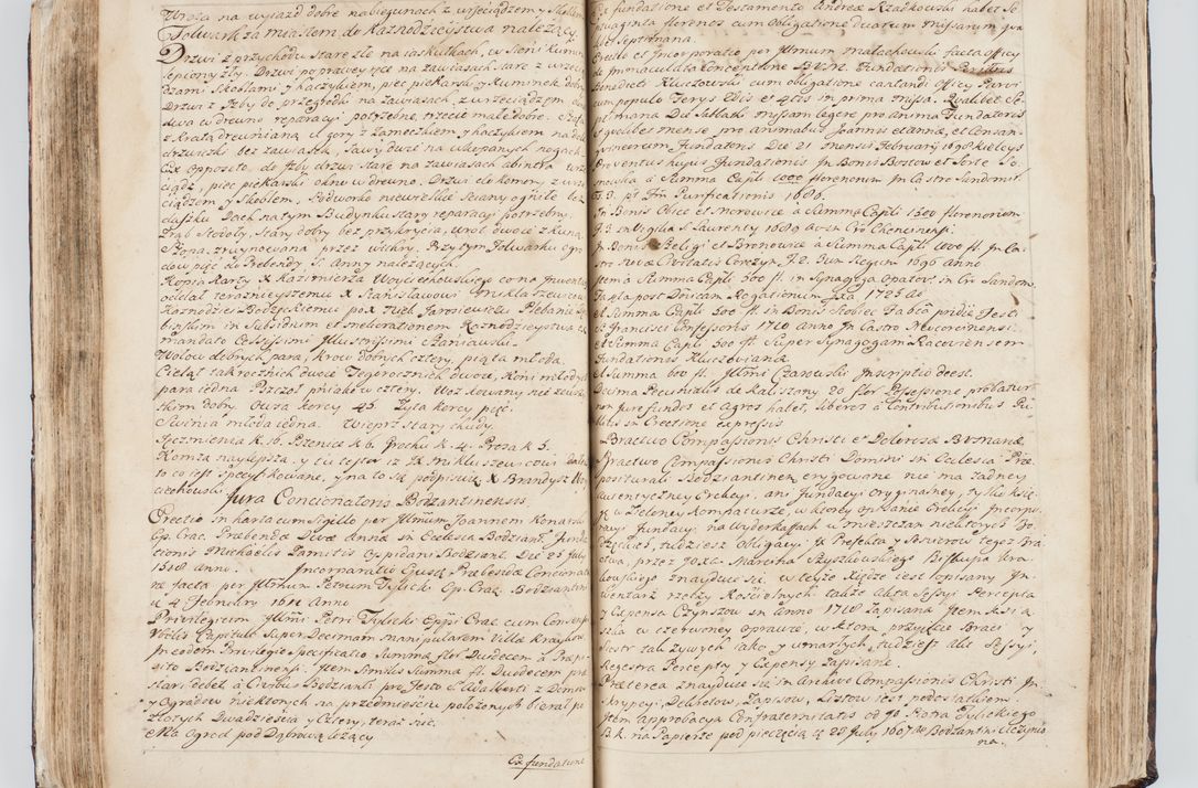 Zdjęcie nr 141 dla obiektu archiwalnego: Visitatio interna et externa ecclesiarum praeposituralium, parachialium, hospitalium et aliorum beneficiorum in decanatibus Bodzantinensi ac Kunoviensi consistentium per me Venceslaum Hieronymum de Bogusławice Sierakowski, pro tunc episcopum Cestrensem, coadiutorem Livoniae et Piltinensis, custodem Coronarum Regni , canonicum Cracoviensem uti tanquam praepositum Kielcensem, praeviis litteris innotescentialibus via cursoria per R.D. Decanos directis anno 1738 die 29 Julii inchoata et successivo anno 1739 die 14 memsis Junii terminata et peracta