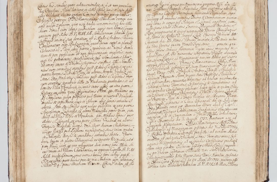Zdjęcie nr 102 dla obiektu archiwalnego: Visitatio interna et externa ecclesiarum praeposituralium, parachialium, hospitalium et aliorum beneficiorum in decanatibus Bodzantinensi ac Kunoviensi consistentium per me Venceslaum Hieronymum de Bogusławice Sierakowski, pro tunc episcopum Cestrensem, coadiutorem Livoniae et Piltinensis, custodem Coronarum Regni , canonicum Cracoviensem uti tanquam praepositum Kielcensem, praeviis litteris innotescentialibus via cursoria per R.D. Decanos directis anno 1738 die 29 Julii inchoata et successivo anno 1739 die 14 memsis Junii terminata et peracta