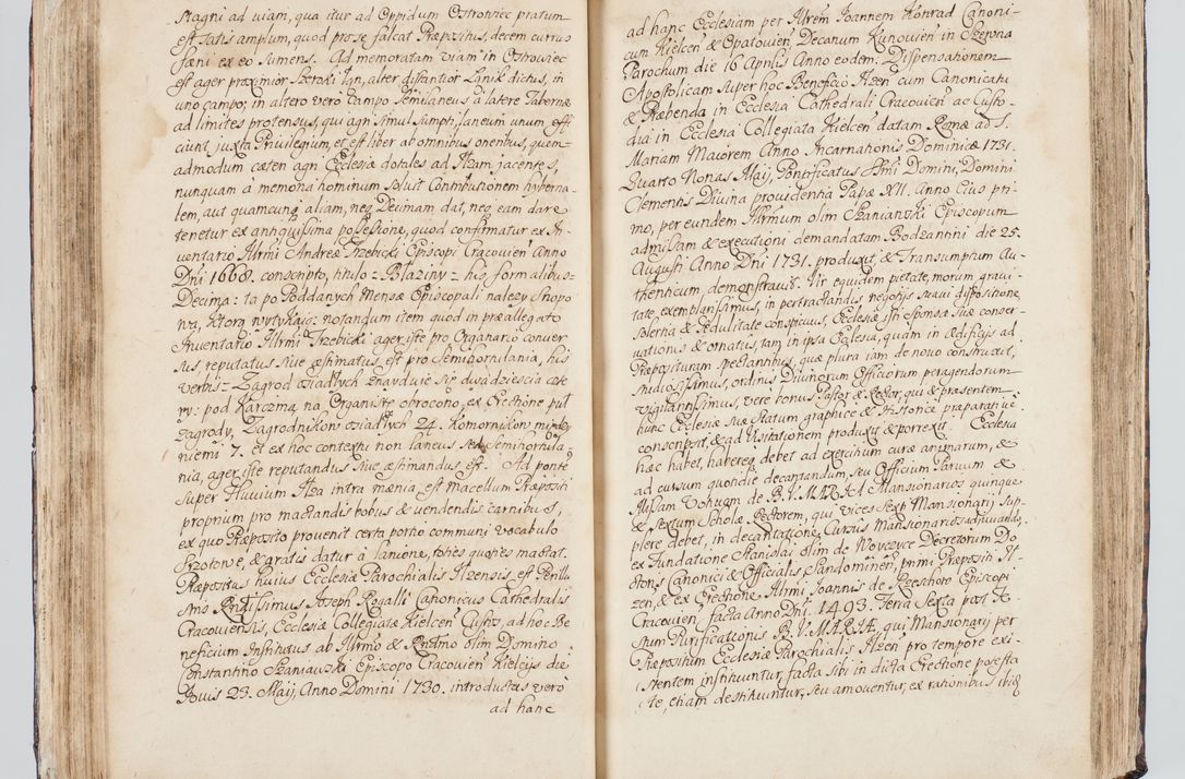 Zdjęcie nr 99 dla obiektu archiwalnego: Visitatio interna et externa ecclesiarum praeposituralium, parachialium, hospitalium et aliorum beneficiorum in decanatibus Bodzantinensi ac Kunoviensi consistentium per me Venceslaum Hieronymum de Bogusławice Sierakowski, pro tunc episcopum Cestrensem, coadiutorem Livoniae et Piltinensis, custodem Coronarum Regni , canonicum Cracoviensem uti tanquam praepositum Kielcensem, praeviis litteris innotescentialibus via cursoria per R.D. Decanos directis anno 1738 die 29 Julii inchoata et successivo anno 1739 die 14 memsis Junii terminata et peracta