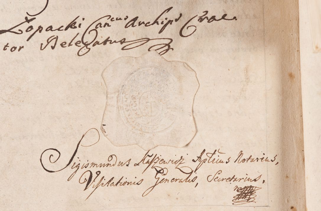 Zdjęcie nr 587 dla obiektu archiwalnego: Acta visitationis ecclesiarum parachialium tum capellarum - oratorium, hospitalium, confraternitatum ac aliorum piorum locorum intra et extra civitatem Cracoviensem consistentium, vigore litterarum specialis commissionis Cel. Principis et. R.D. Andrea Stanislai Kostka in Załuskie Załuski episcopi Cracoviensis ducis Severiensis, per Hyacinthum Łopacki canonicum et archipraesbyterum Cracoviensem, canonicum et archipraesbyterum Cracoviensem, canonicum Sandomieriensem, visitatorem a.D. 1748 et sequentii conscripta